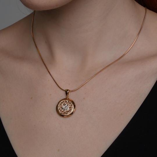 Подвеска из золота с фианитами "Дракон"