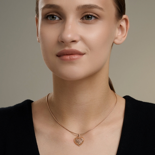 Подвеска из золота с топазом