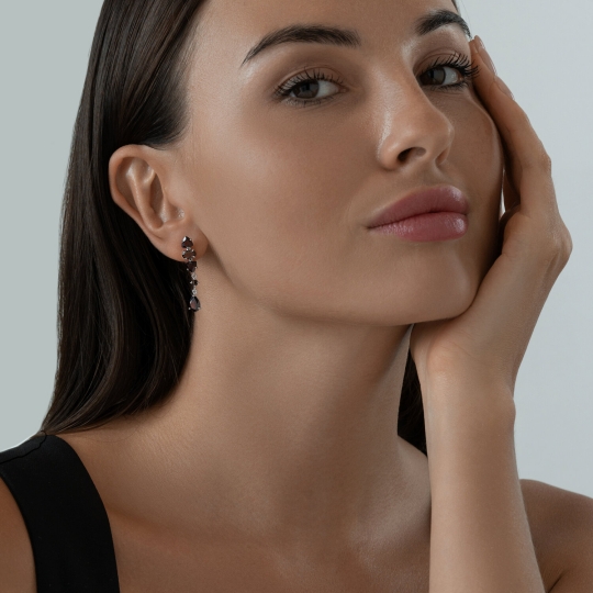 Серьги из серебра с золотыми вставками и бриллиантами