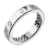 Кольцо из белого золота с фианитами