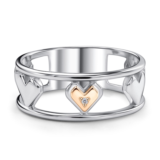 Кольцо из серебра с фианитами