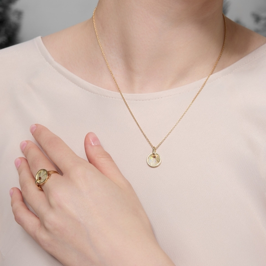 Подвеска из золота с бриллиантами