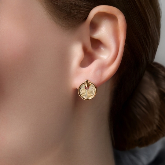 Серьги из золота с гранатами