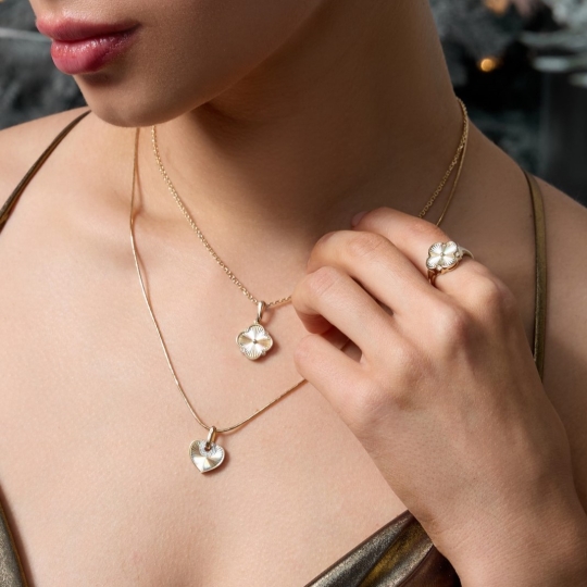 Подвеска из золота