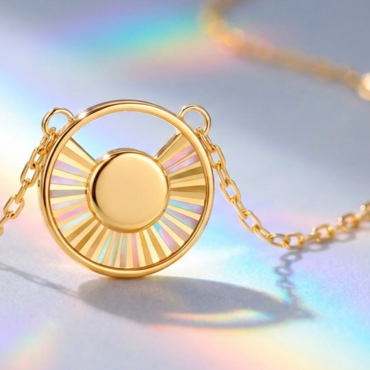 Колье из золота с бриллиантами