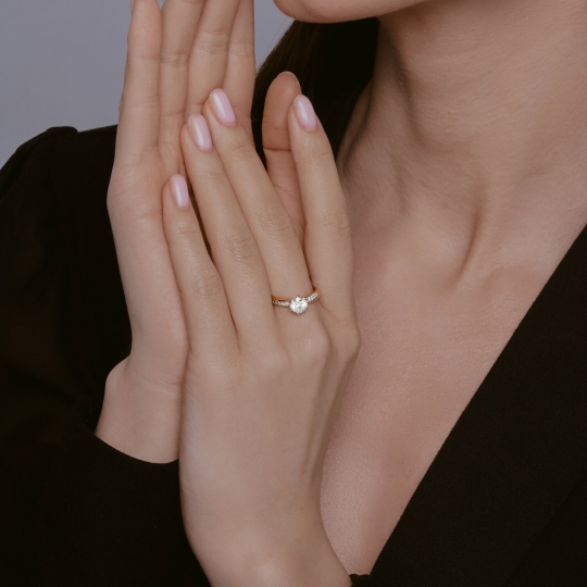 Кольцо из серебра с кварцем