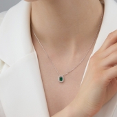 Колье из серебра с агатами и фианитами