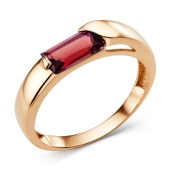 Кольцо из золота с гранатом
