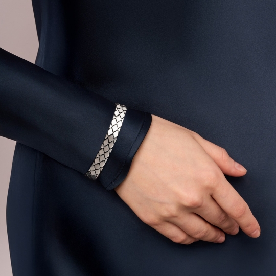 Браслет из текстиля с серебряными вставками