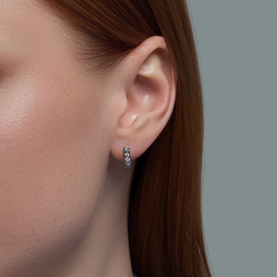 Серьги из серебра с ювелирными кристаллами