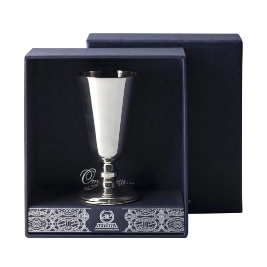 Стопка со вставкой из серебра "Щука"