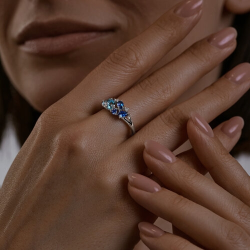 Кольцо из серебра с ониксом