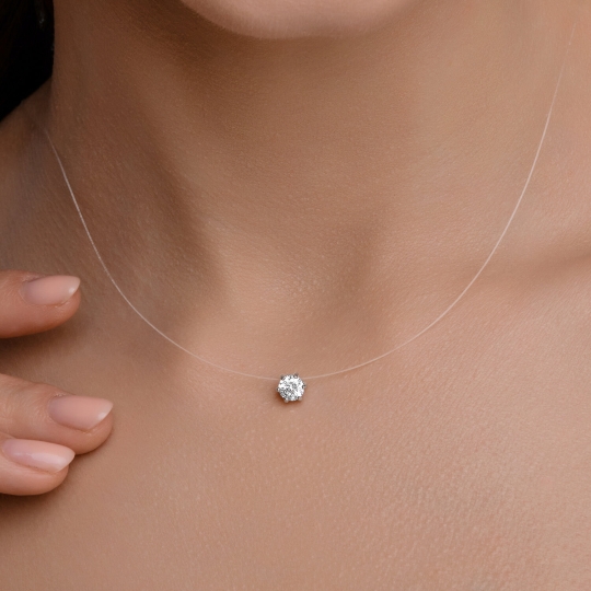 Колье-чокер из каучука с серебряным замком