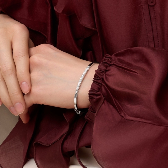 Браслет из золота плетения "Love"