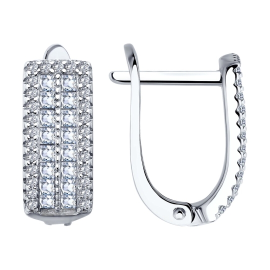 Кольцо из серебра с фианитами