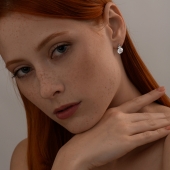 Серьги из серебра с фианитами