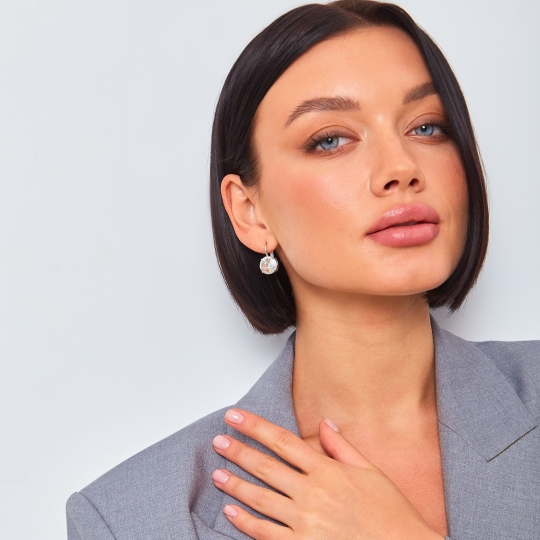 Серьги из серебра с фианитами