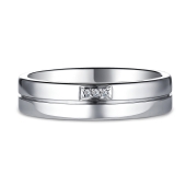 Кольцо из серебра с бриллиантами