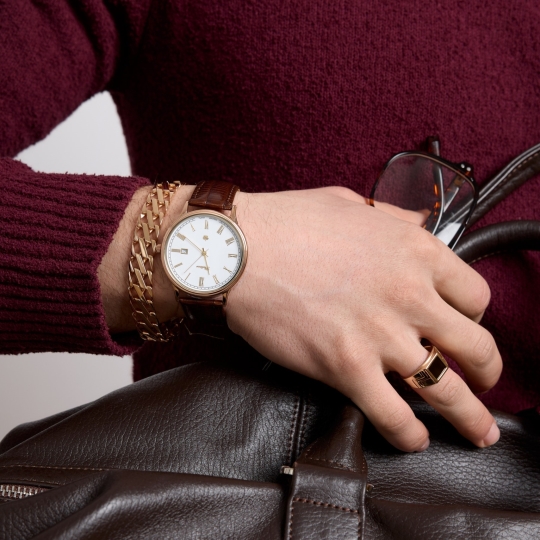 Женские золотые часы