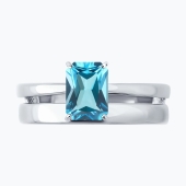 Кольцо из серебра с топазом