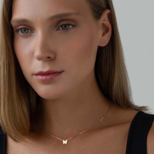 Колье на леске с золотыми вставками и фианитом