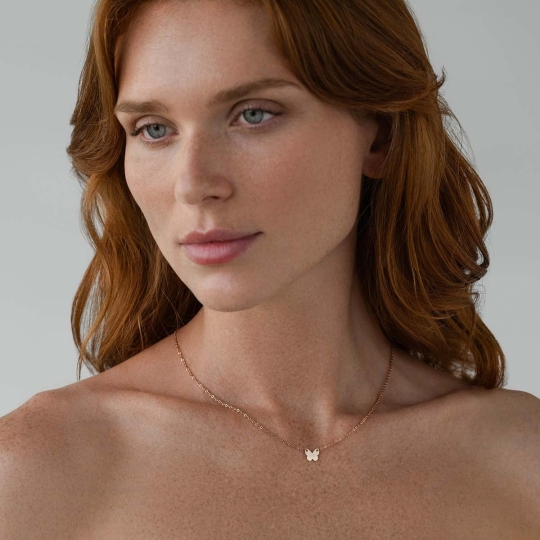 Колье на леске с золотыми вставками и фианитом