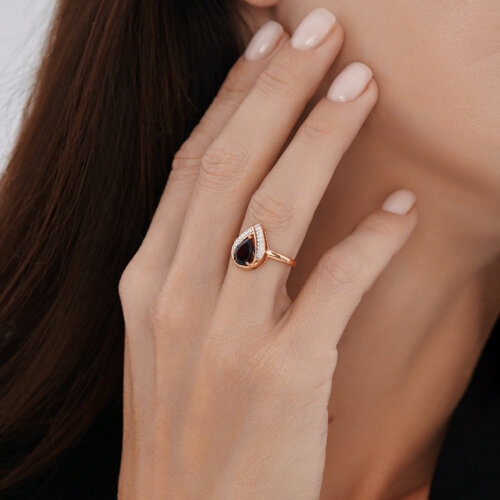 Серьги из серебра с позолотой, гранатами и фианитами