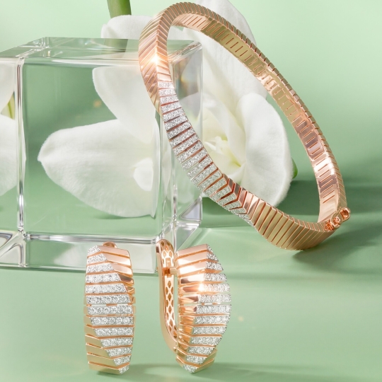 Браслет из белого золота с бриллиантами