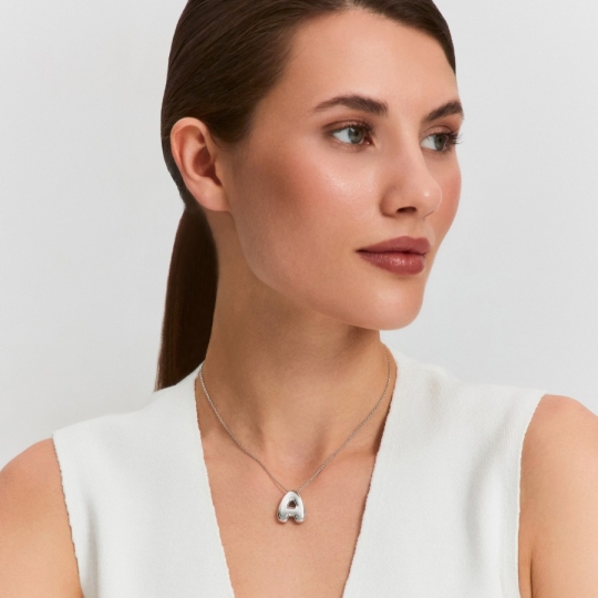 Подвеска из серебра с ювелирным кристаллом