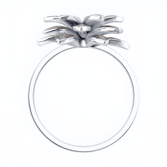 Кольцо из серебра с гранатами и фианитами