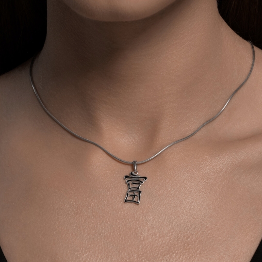 Подвеска-иероглиф из серебра с эмалью "Здоровье"