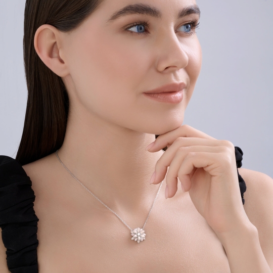 Колье из серебра