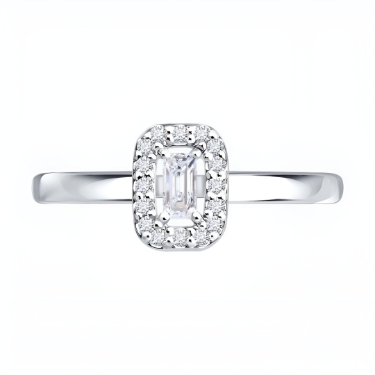 Кольцо из серебра с фианитами