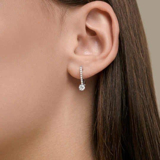 Серьги из серебра с лимонной позолотой и фианитами