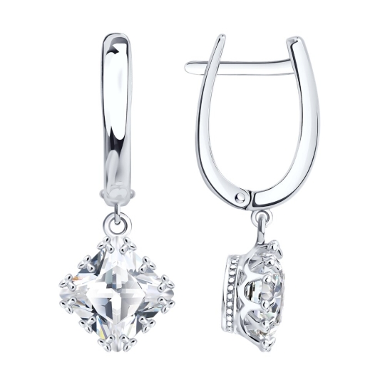 Кольцо из серебра с фианитом