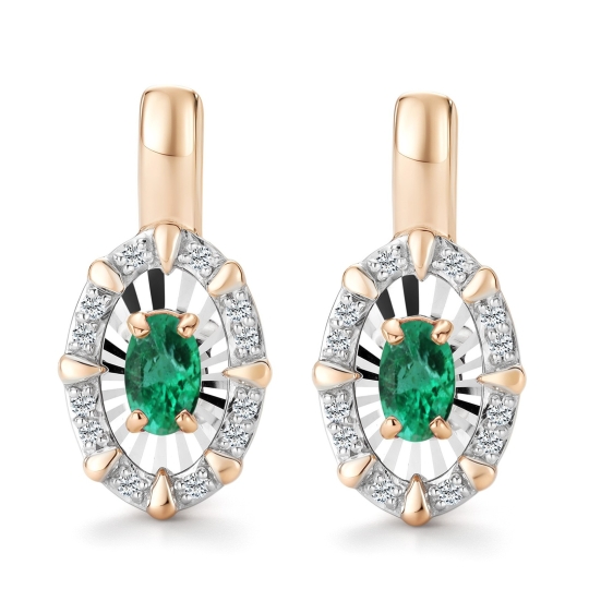 Кольцо из золота с бриллиантами и изумрудом