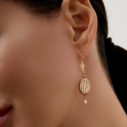 Серьги из лимонного золота с фианитами