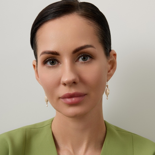 Серьги из золота с фианитами