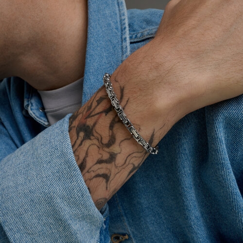 Браслет из стали