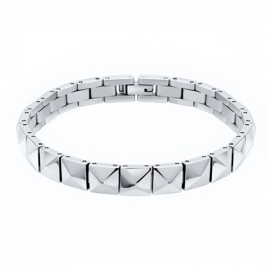 Браслет из кожи со вставками из стали