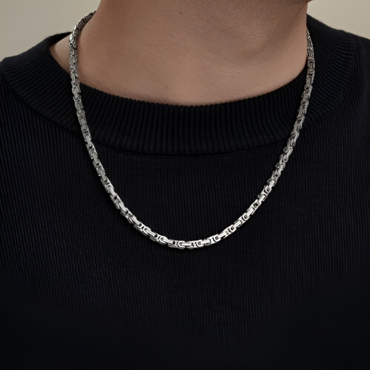 Браслет из стали