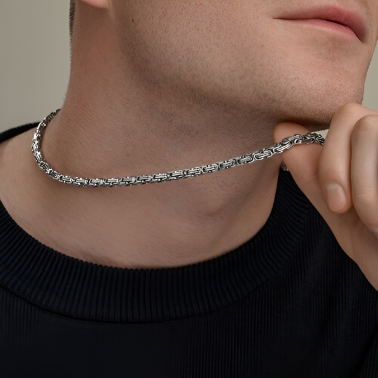 Браслет из стали