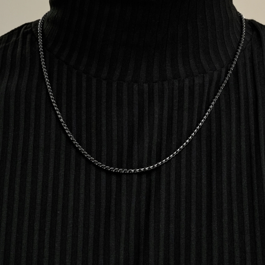 Цепь из стали