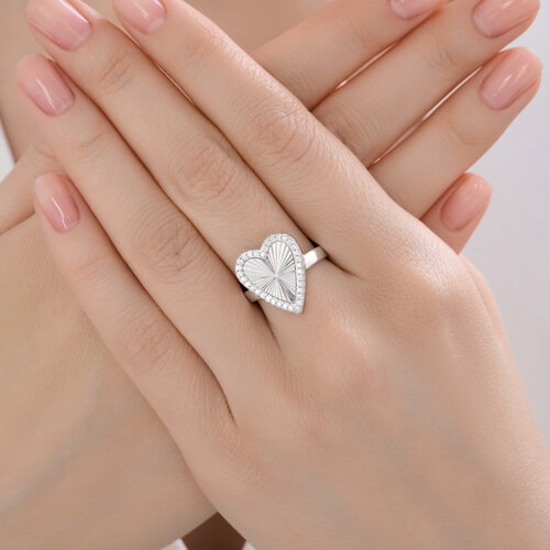 Кольцо из серебра с топазом