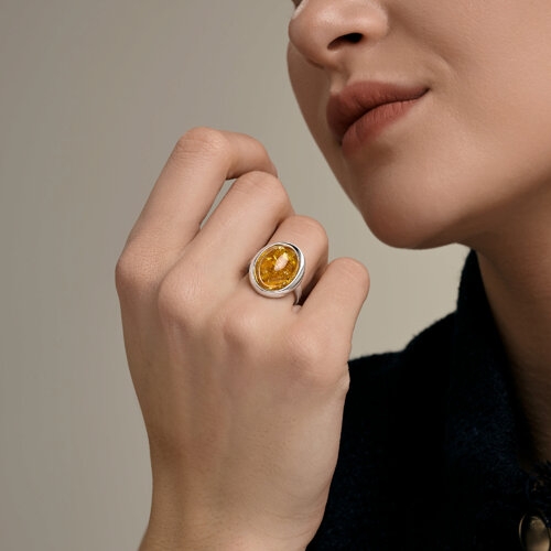 Подвеска из серебра с янтарем