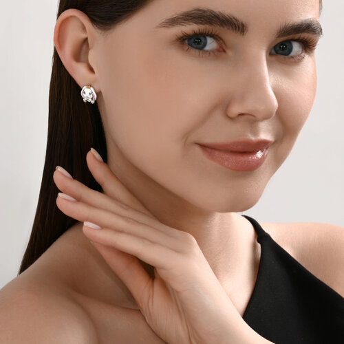 Серьги из серебра с ювелирными кристаллами Топаз Sky и фианитами