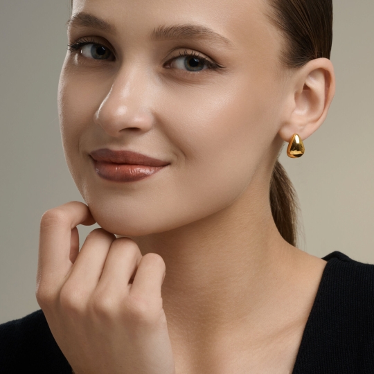 Серьги из серебра с фианитами