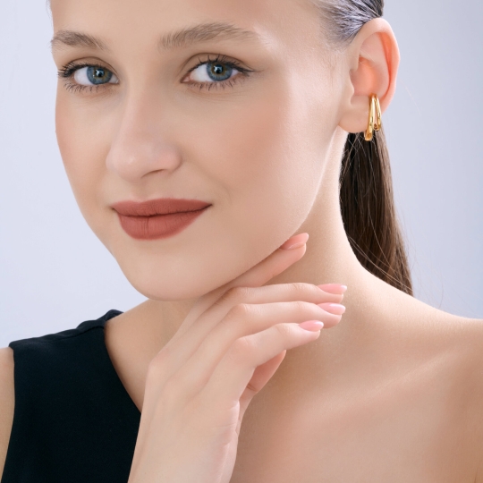 Серьги из серебра с гранатами и фианитами