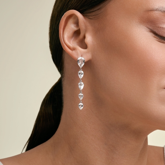 Серьги из серебра с фианитами