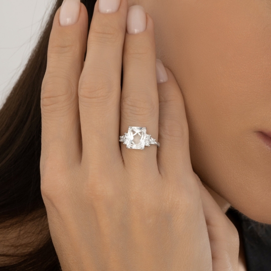 Серьги из серебра с горным хрусталем и фианитами